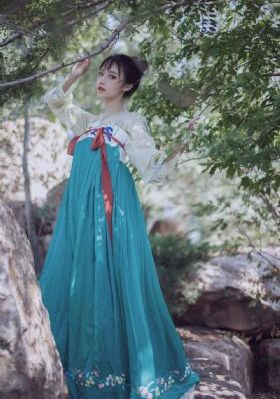 美女视频导航_720神马影院手机在线